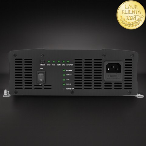 Qoltec Inteligentna profesjonalna ładowarka Monolith do akumulatorów LiFePO4 AGM GEL SLA | 80A | 12V | Szybkie ładowanie