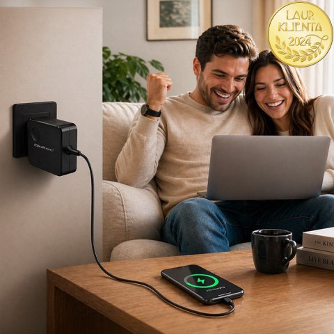 Qoltec Ładowarka sieciowa GaN Super Fast 65W | USB-C PD PPS | 5-21V | 3-3.25A | Laptop | MacBook | Smartfon | kabel 1.8m