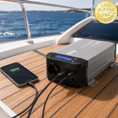 Qoltec Przetwornica napięcia Pure Sine Wave | 12V na 230V | 1000/2000W | UPS BYPASS | LCD | USB | USB-C | Kompatybilna z LiFePO4