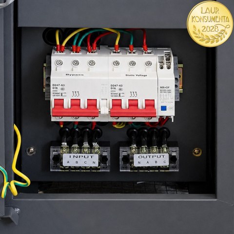 Qoltec Trójfazowy stabilizator napięcia AVR MULTIPROTECTION |10kVA | Dokładność ± 3% | Serwomotor 3F | LCD | Expert Line